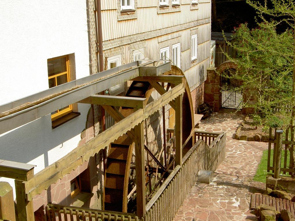 Pension Untere Muehle Burghaun Экстерьер фото